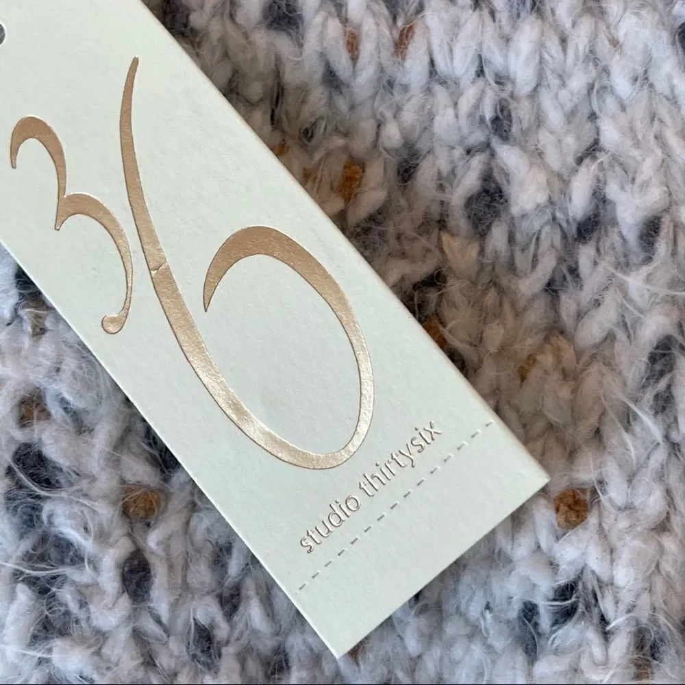 Studio Thirty Six Crochet Ear Warmer Headband • OS • NWT